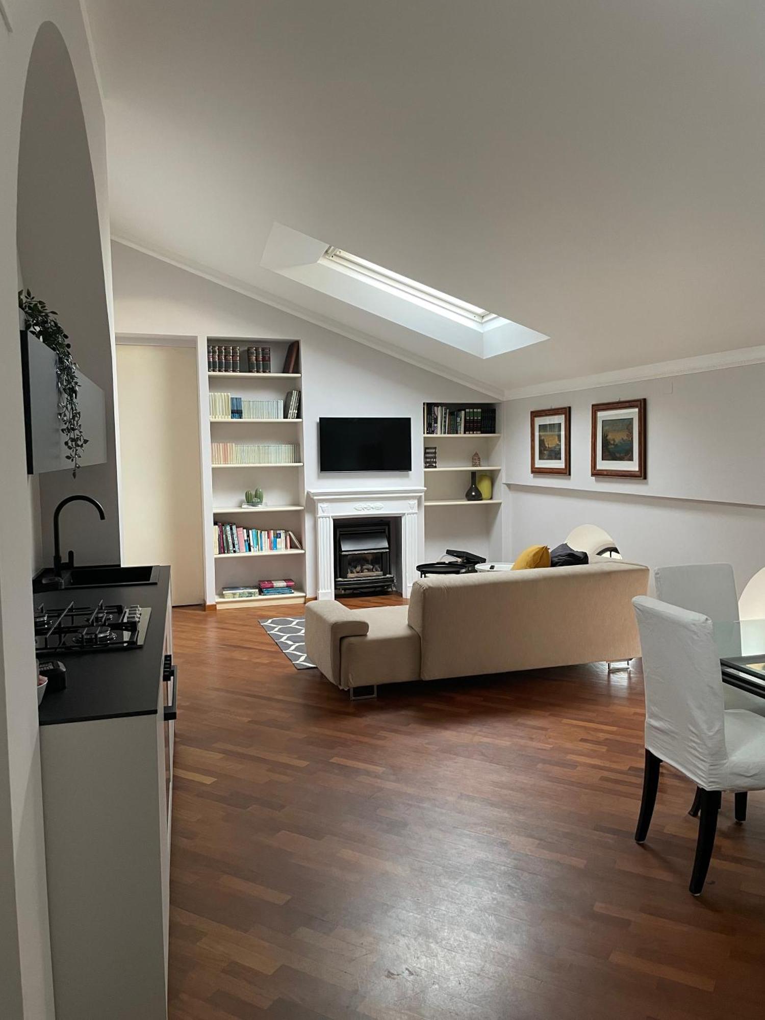 Civico 16 Apartment เคียราวาลเล ภายนอก รูปภาพ